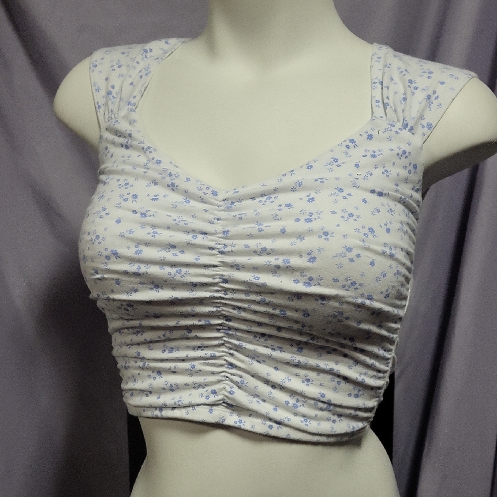 Hollister Blue Floral Ruched Crop Top
